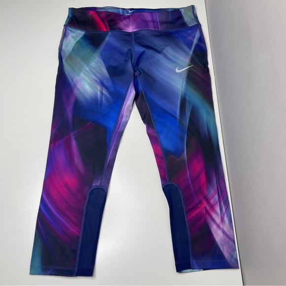 Women's Nike Dri-Fit Epic Running Athletic Leggings (Capri-Length) Size LARGE - Picture 2 of 8